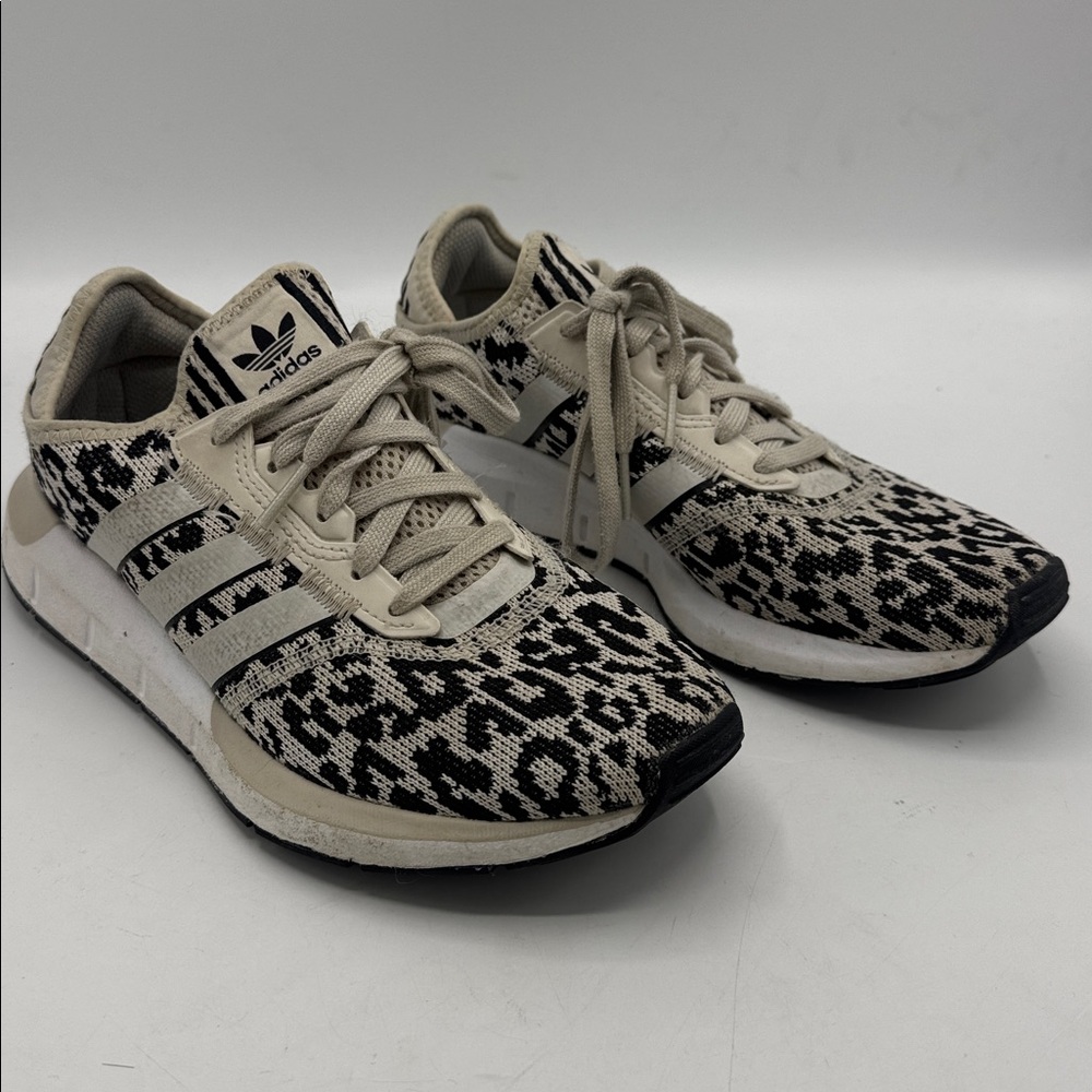 Adidas Swift Run X Leopard print women’s